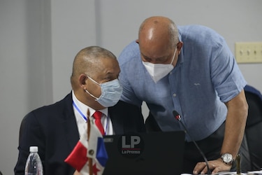 La Comisión de Presupuesto discutió a puerta cerrada el crédito de $22.8 millones para la planilla 002
