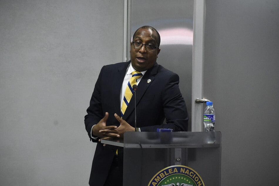 Alianza Ciudadana Pro Justicia califica de arbitraria la destitución de los fiscales Moore y Mojíca