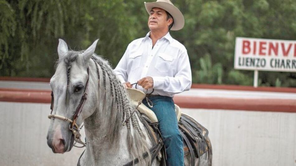 México permite un quinto candidato a la presidencia