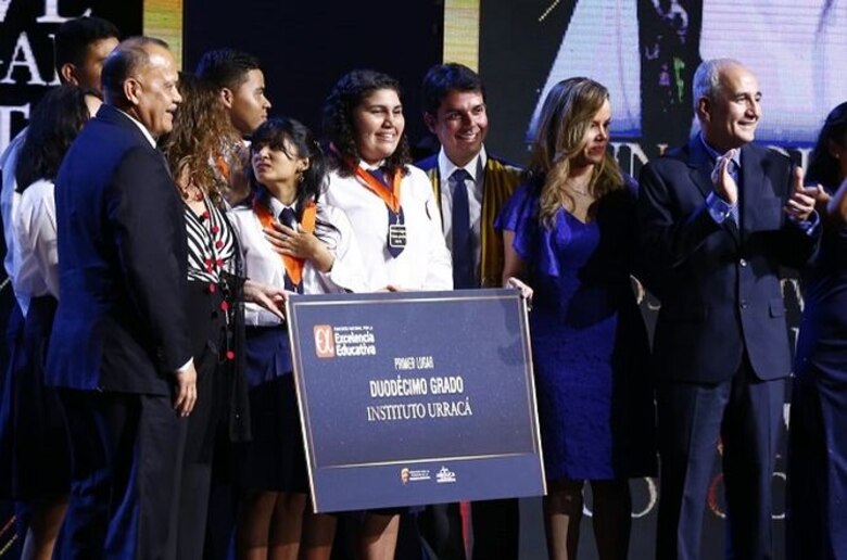 Colegios de Panamá centro y Veraguas ganan el Concurso Nacional por la Excelencia Educativa 2019