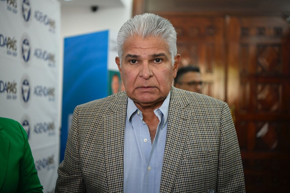 Debates presidenciales: Mulino reemplazará a Martinelli