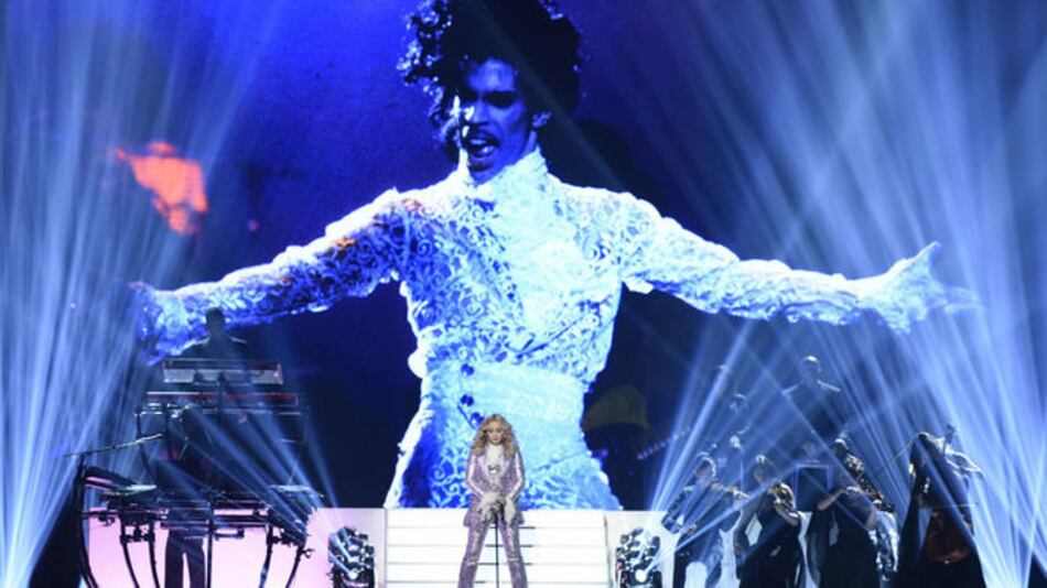 Madonna y Stevie Wonder rinden homenaje a Prince