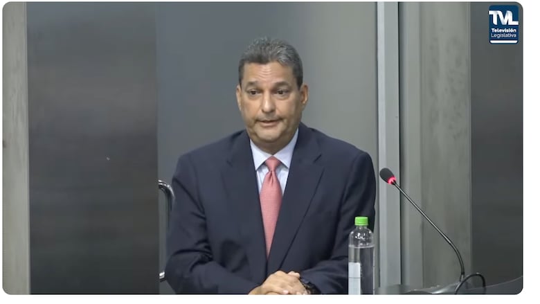 Directivo designado para el Canal admite posible conflicto de interés con empresa interesada en el gasoducto