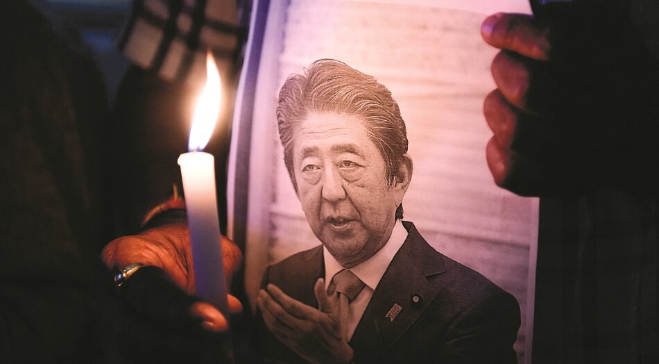 Shinzo Abe, Japón, Panamá y la línea tres del metro