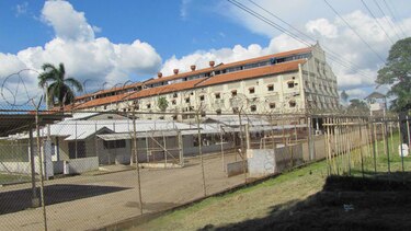 Asesinan a tiros a un detenido dentro de la cárcel de Nueva Esperanza en Colón