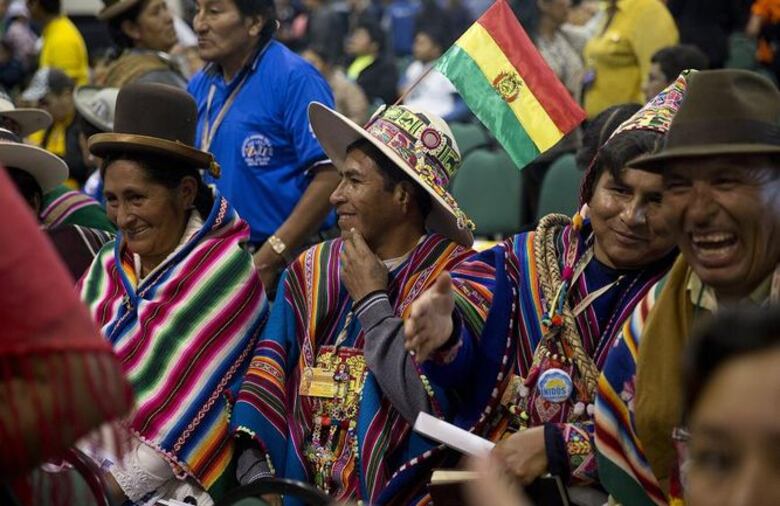 Papa pide perdón por 'crímenes'  de iglesia contra los indígenas