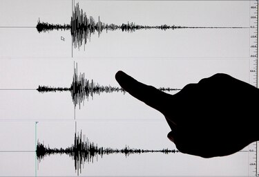 Agencia australiana confirma ‘tsunami’ tras sismo de magnitud 7.7