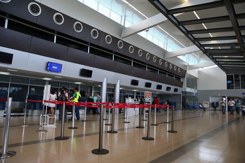 Gobierno confirma que dará en concesión los aeropuertos de David, Río Hato y Colón; Tocumen no entra en el esquema