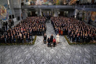 Hija de María Corina Machado recibe el Premio Nobel de la Paz dedicado a todos los venezolanos