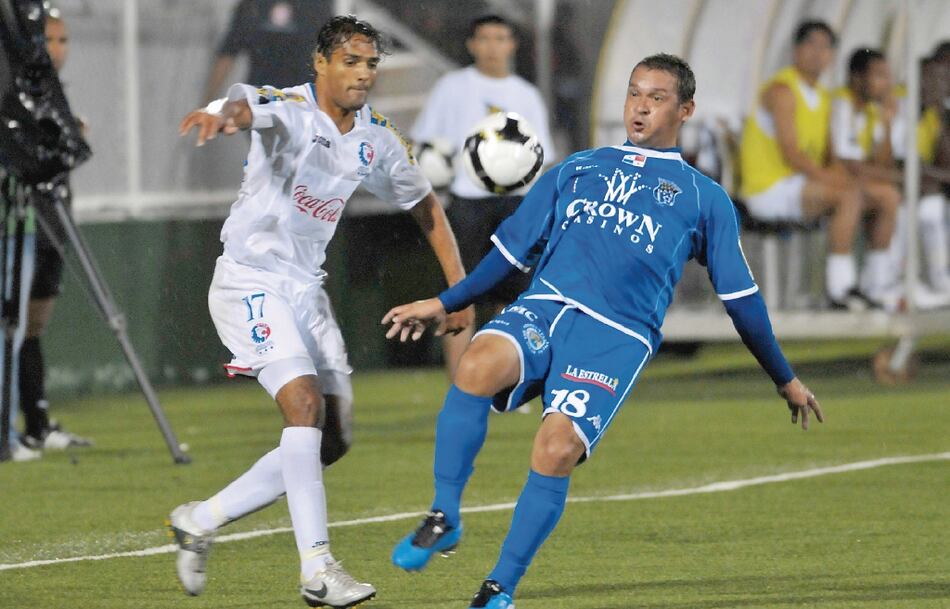 ‘Los salarios en el fútbol solo dan para sobrevivir’