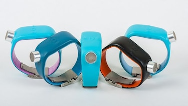 Sunu Band, una pulsera inteligente que guía los pasos de personas no videntes