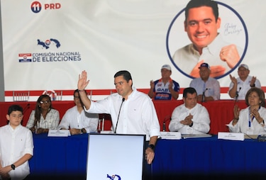 José ‘Gaby’ Carrizo se impone en el PRD
