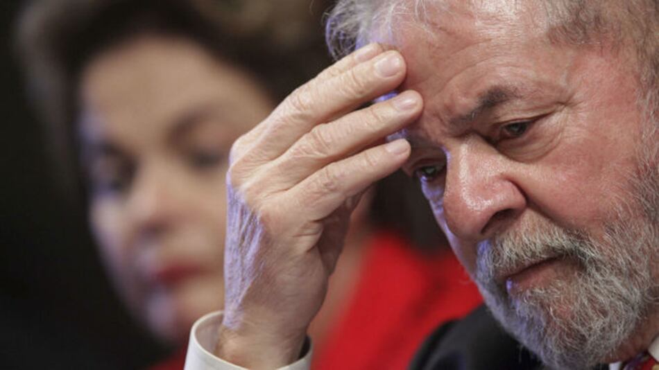 Condenan a nueve años y medio al expresidente brasileño Lula da Silva