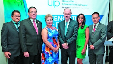 Nueva licenciatura en Farmacia en la UIP
