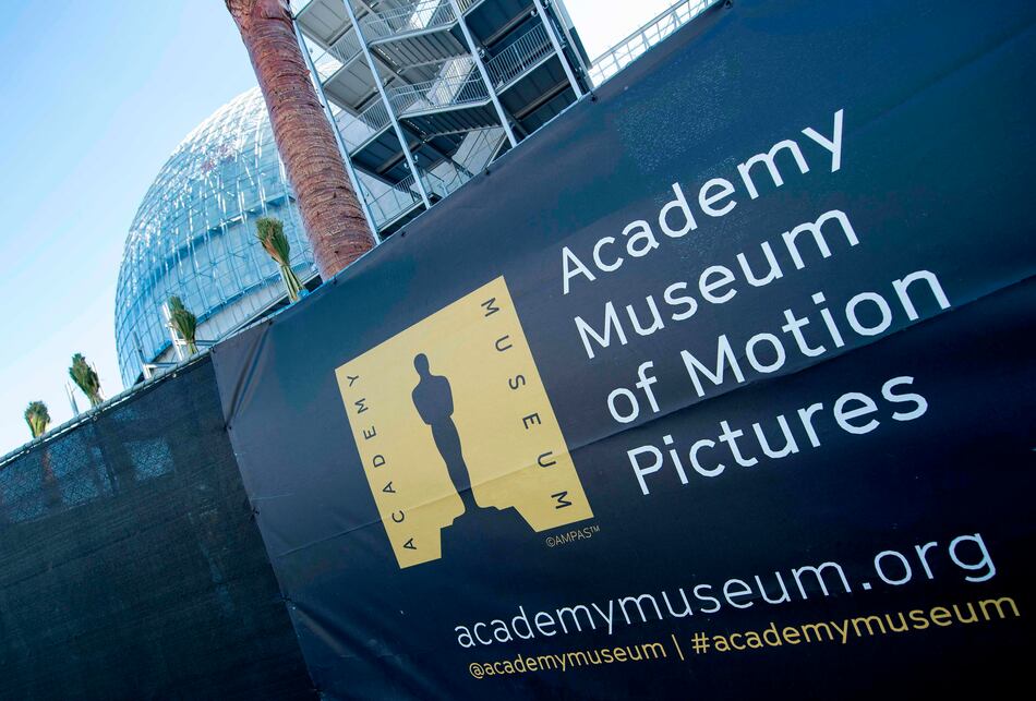 Museo del Cine abrirá en Los Ángeles este año con un homenaje a Kirk Douglas