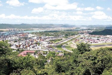 CAF advierte la necesidad de inversiones en puertos