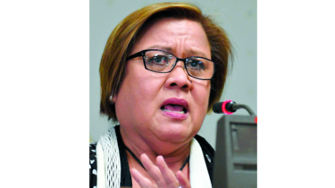 Opositora a Duterte podría ser detenida