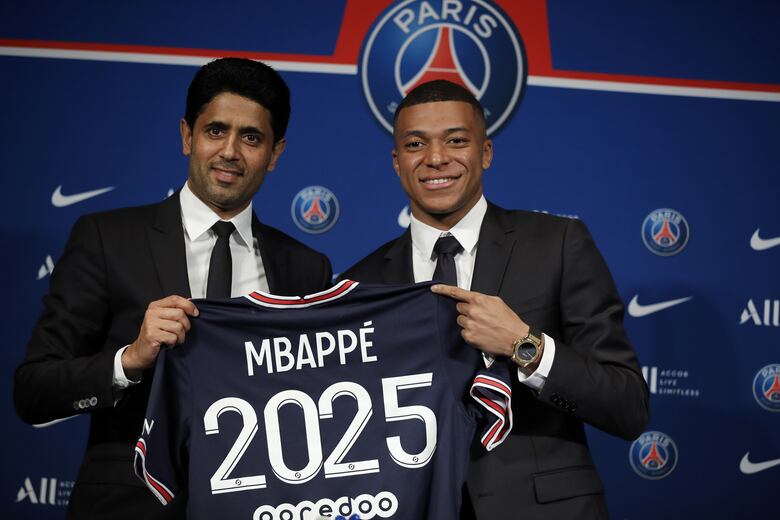 La LFP da la razón a Mbappé y ordena al PSG pagar los 55 millones que le reclama