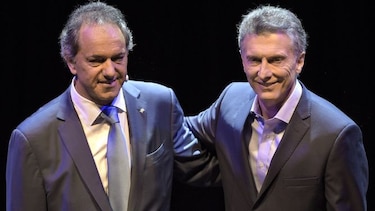 Mauricio Macri cierra campaña; Daniel Scioli busca remontar