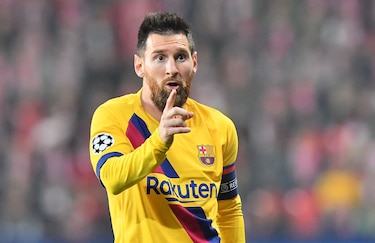 Jugadores del Barça se bajan el sueldo un 70% y ayudan a los empleados del club
