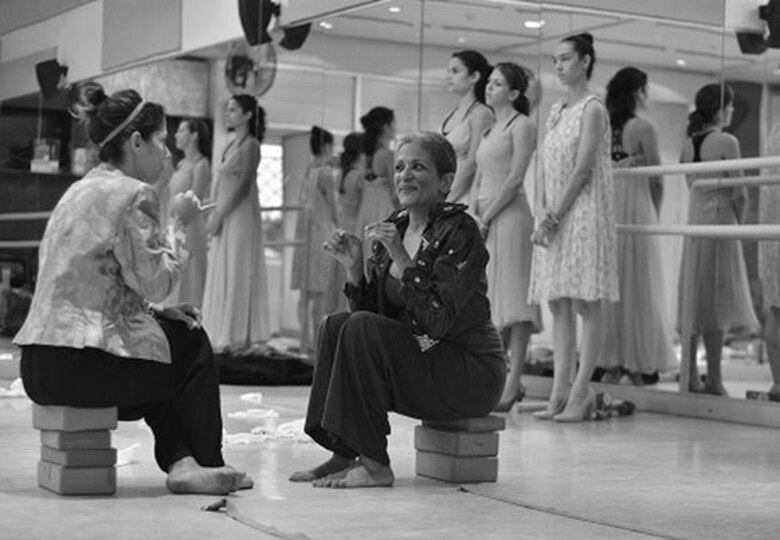 Una obra que reta las leyes universales