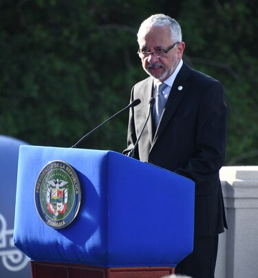 El Canal de Panamá celebra el 25º aniversario de su transferencia a administración panameña