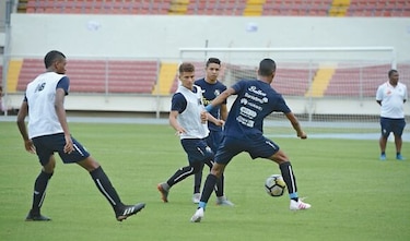 Gary Stempel ya tiene la titular para los ticos