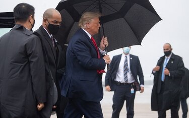 ‘Me siento poderoso’, dice Trump en regreso al ruedo electoral tras Covid-19