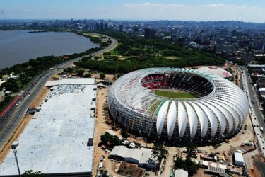 Alcalde advierte que peligra Porto Alegre como sede del Mundial