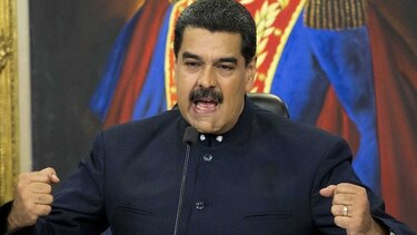 Nicolás Maduro llama a militares venezolanos a cerrar filas contra la 'traición'