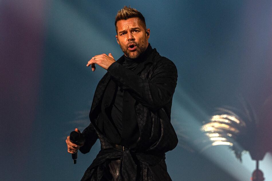 Ricky Martin presenta disco a casi una semana del caso judicial en su contra