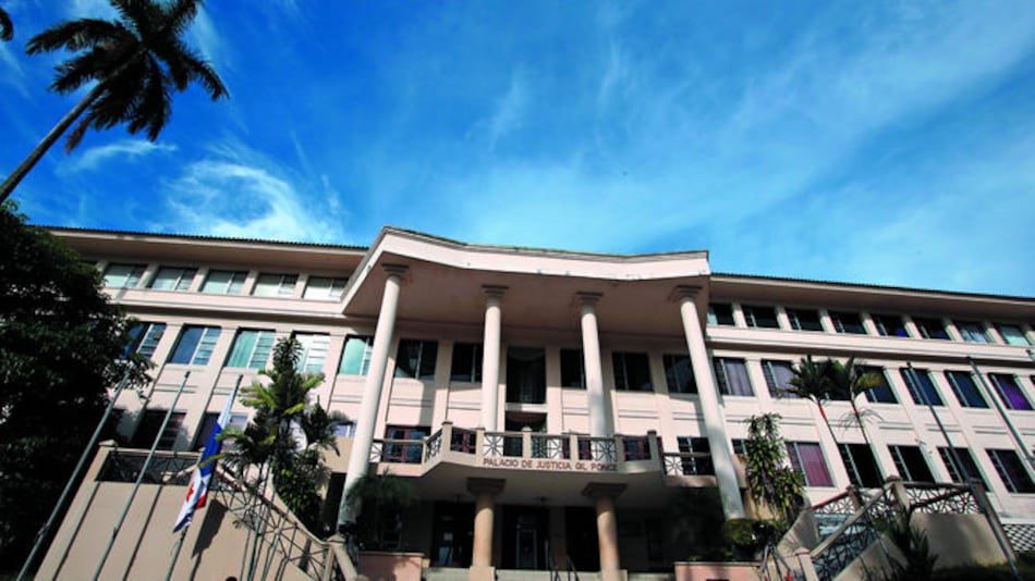 Tres requeridos por el caso Financial Pacific presentan 'habeas corpus'