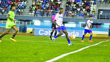 Colón C-3 y Veragüense, finalistas