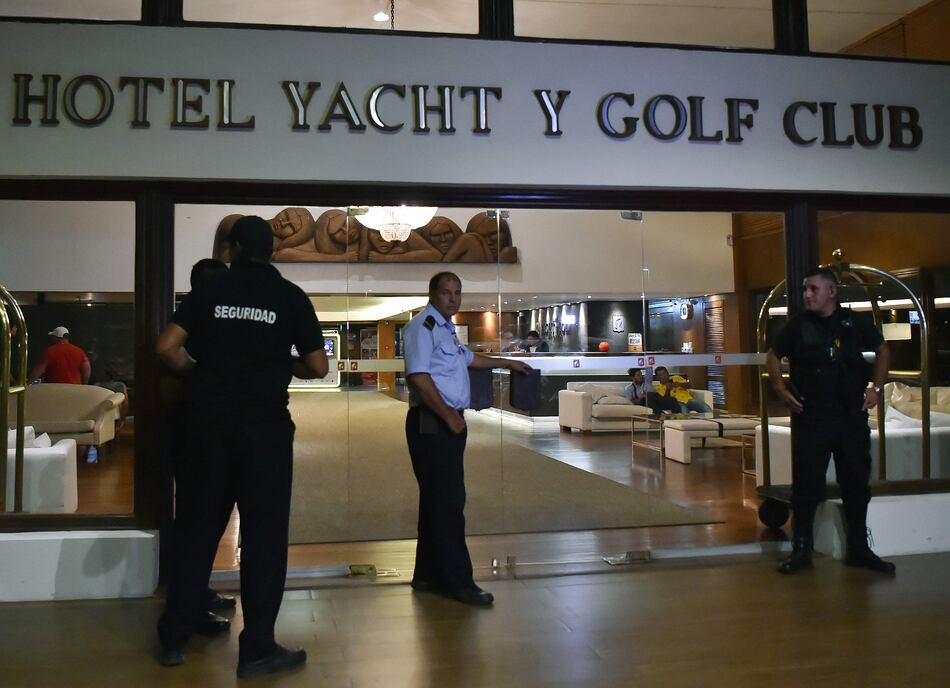 Investigan a Ronaldinho en Paraguay por su ingreso al país con pasaporte adulterado