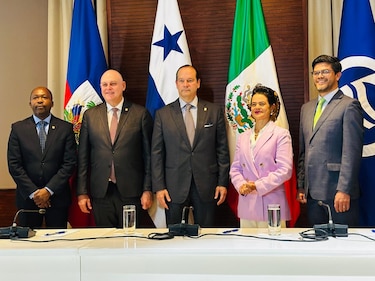 Crisis humanitaria y democrática de Haití es tema de debate en Panamá