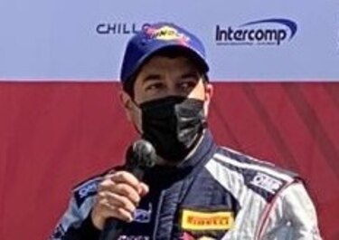 El piloto panameño Óscar Terán obtiene el triunfo en Charlotte