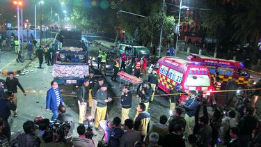 Un atentado terrorista deja 13 muertos en Pakistán