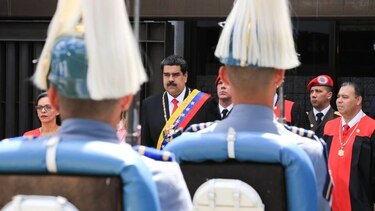 Nicolás Maduro: El golpismo intenta intervenir en Venezuela