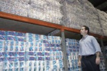 Papelera Istmeña concreta compra de su rival Caribe
