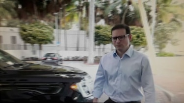 Luis Enrique Martinelli acude a audiencia en la Corte de Inmigración de Miami