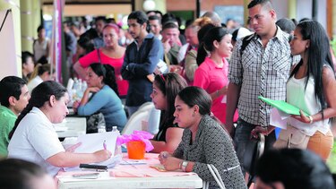 En la tarea de buscar empleo