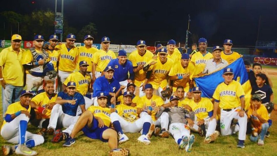 Herrera clasifica a la semifinal; Chiriquí pone en apuros a Colón