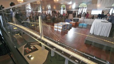 Licitación del cuarto puente, en fase decisiva