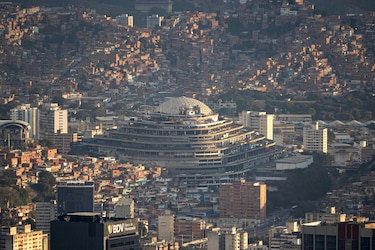 El Helicoide, la temida cárcel para presos políticos cuyo cierre propone Delcy Rodríguez