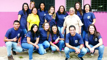 Colaboradores de Philips entregan apoyo a Malambo