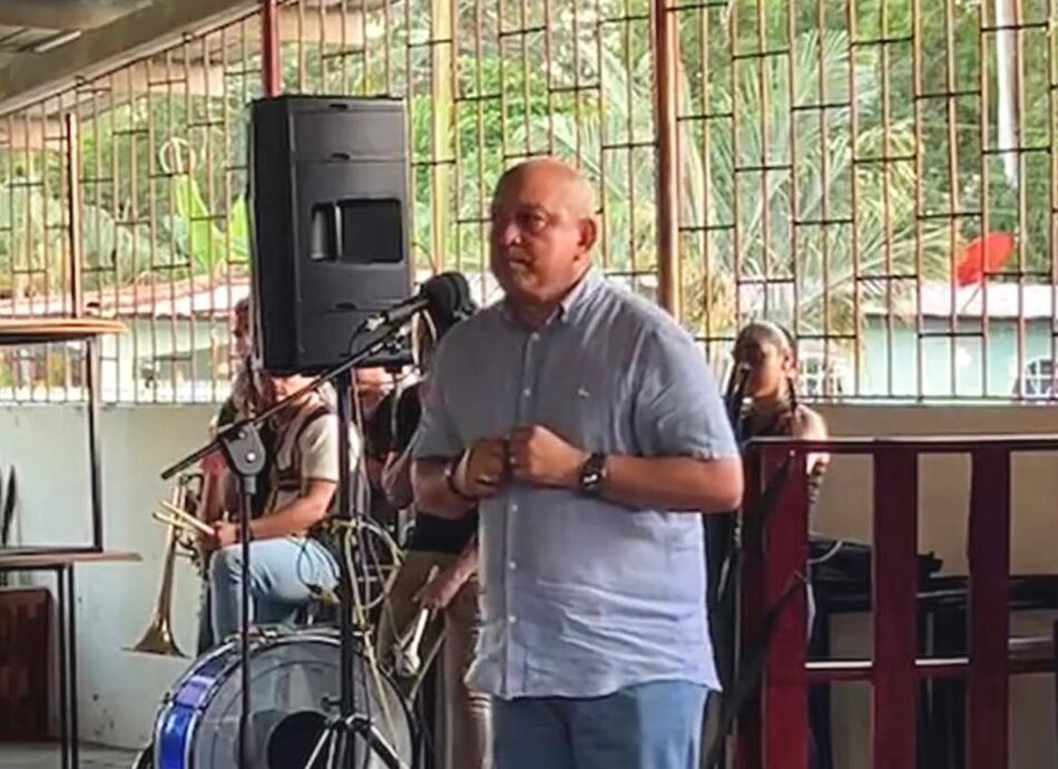 Comenzó la disputa por la candidatura a la Presidencia de la República en el PRD: Crispiano Adames se lanza al ruedo