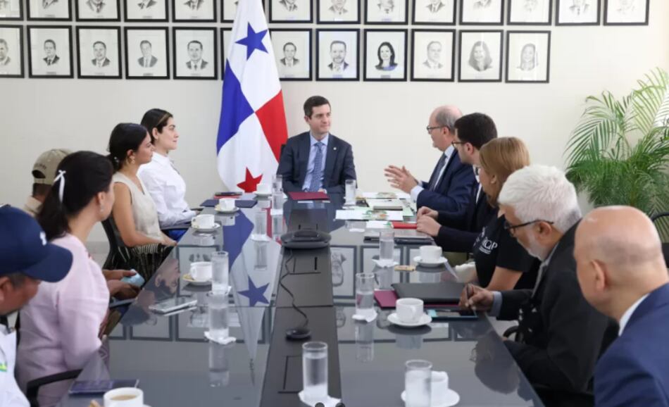 Panamá busca adhesión a la Organización Internacional del Cacao