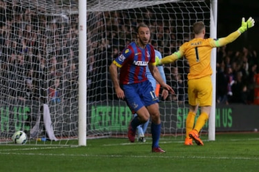 Manchester City sigue en picada, pierde ante Crystal Palace