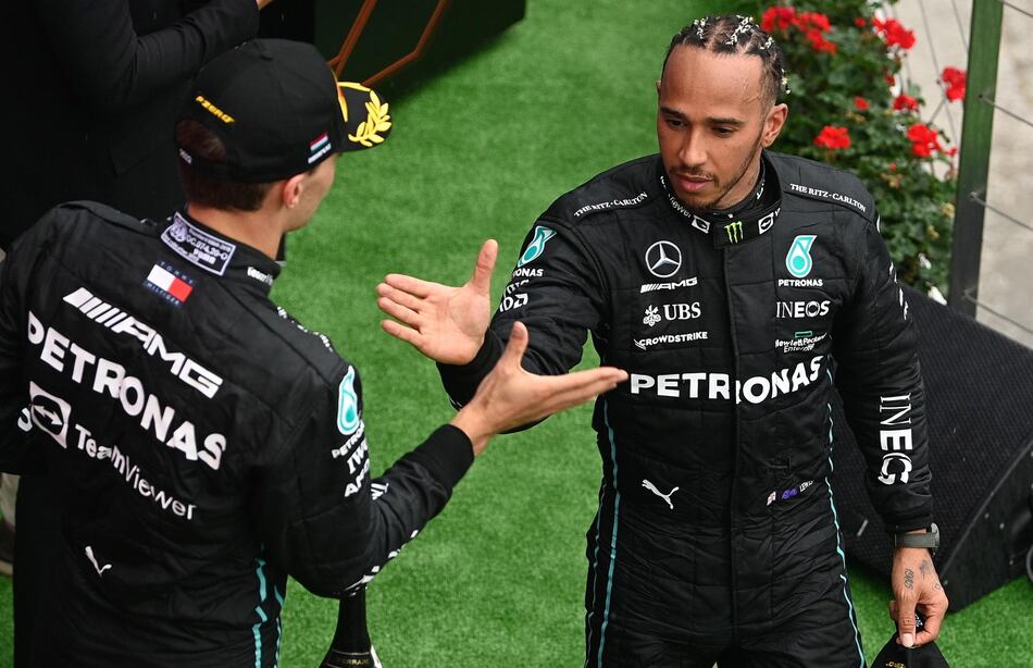 Lewis Hamilton se une al grupo de dueños de los Broncos de Denver de la NFL