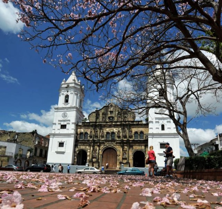 Ponle la firma: lo que nunca te explicaron de los tratados de Panamá